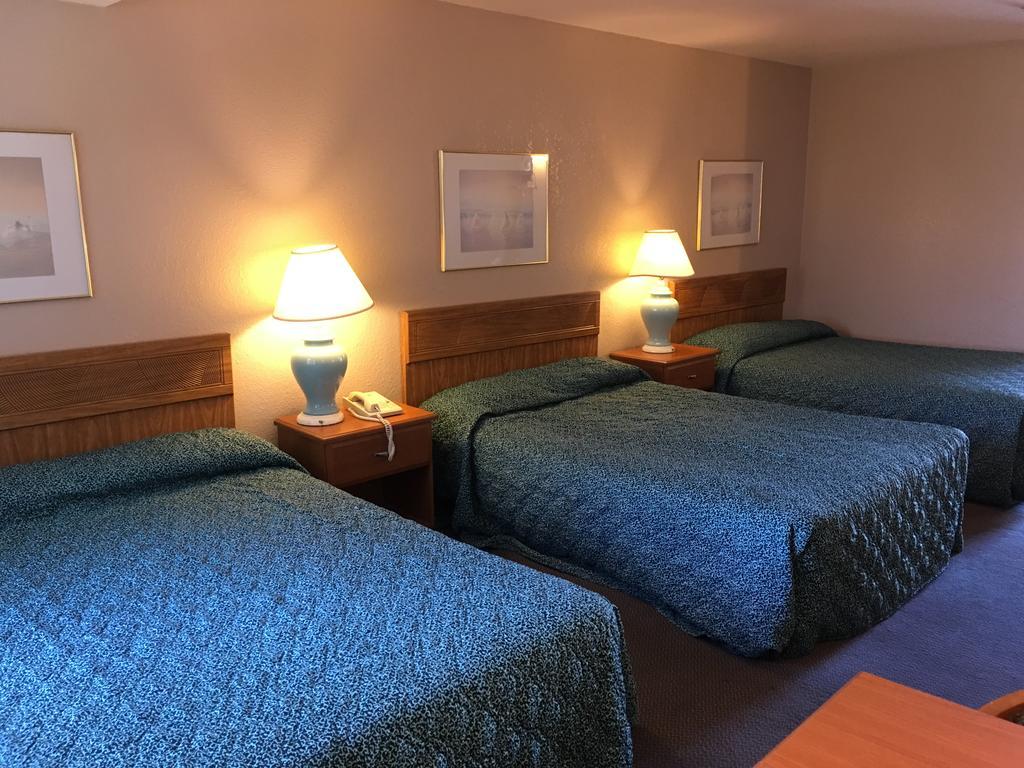 Applegate Inn Atwater Экстерьер фото